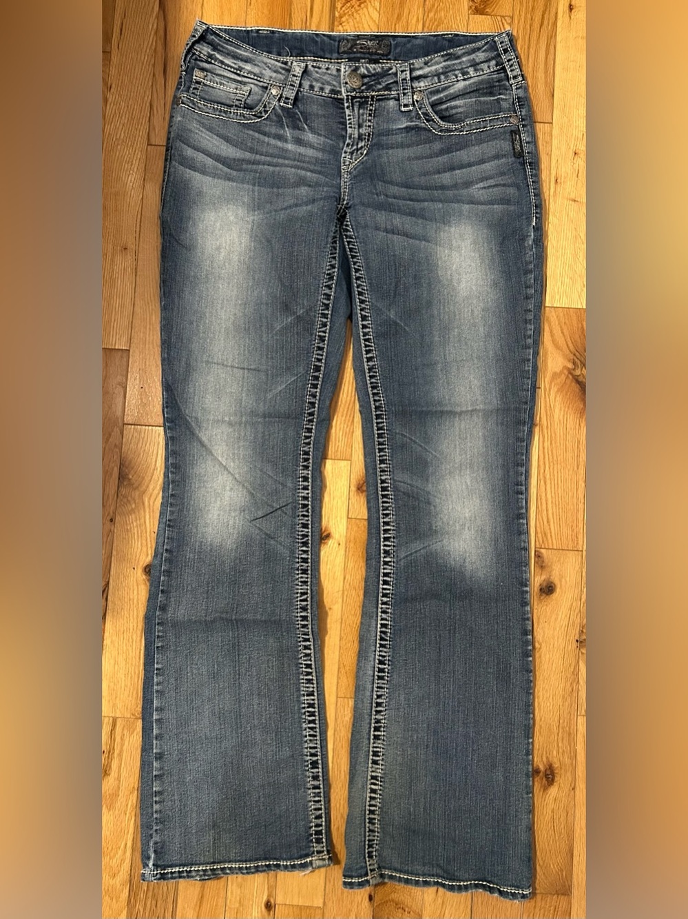 Silver Jeans Women's Faded Blue Bootcut Jeans